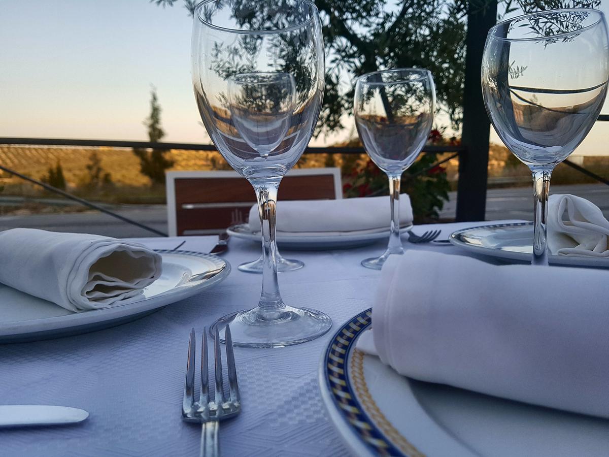 Albenzaire Hotel Asador Fuensanta  Exterior photo